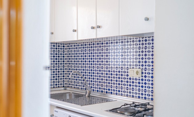 Sale - Apartment / flat -
Torrevieja - Torrevieja - Centre