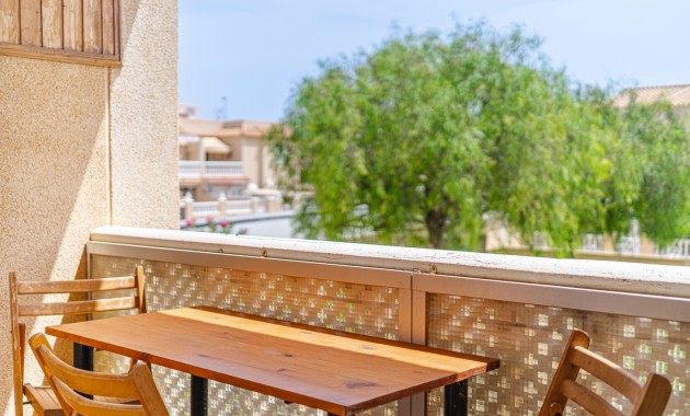Sale - Apartment / flat -
Torrevieja - Torrevieja - Centre