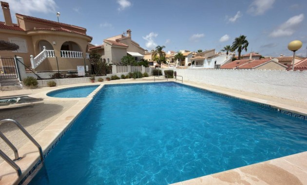 Venta - Villa -
Ciudad Quesada - Costa Blanca
