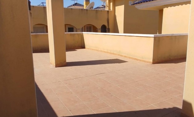 Herverkoop - Appartement / flat -
Algorfa