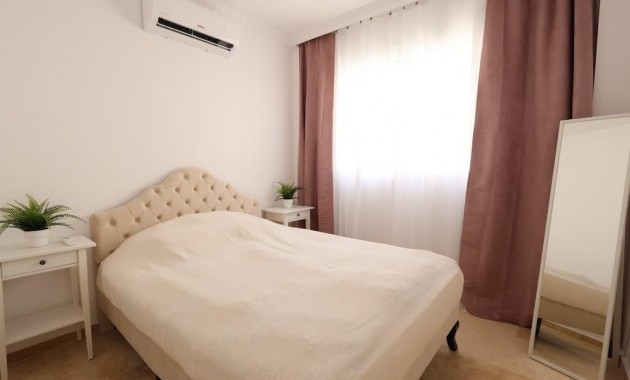 Venta - Villa -
Orihuela Costa - Las Filipinas