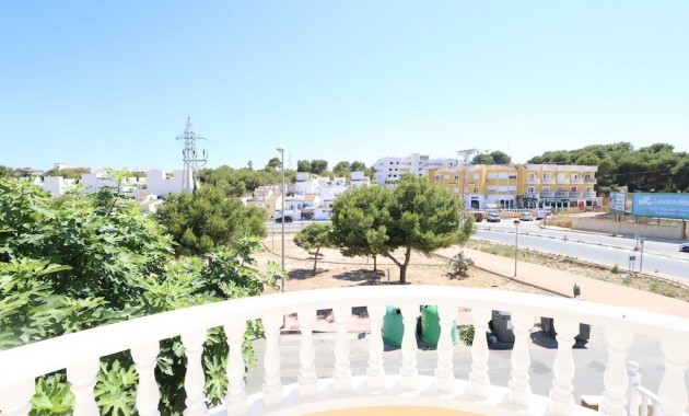 Venta - Villa -
Orihuela Costa - Las Filipinas