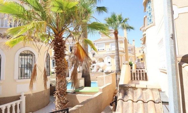 Venta - Villa -
Orihuela Costa - Las Filipinas