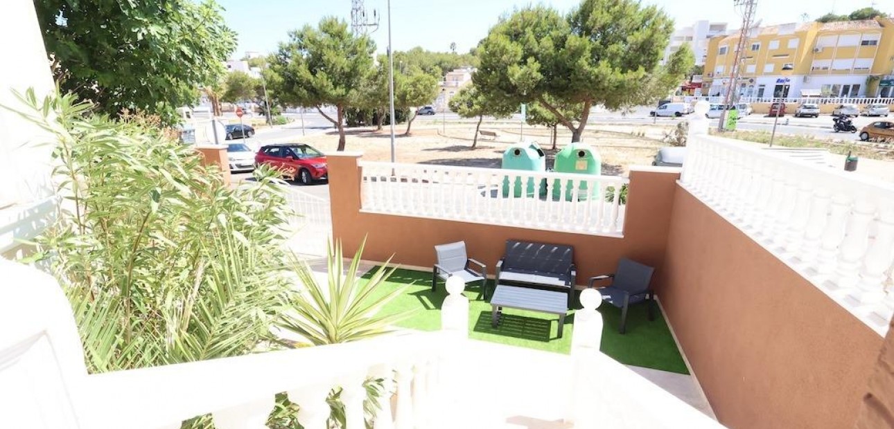 Venta - Villa -
Orihuela Costa - Las Filipinas