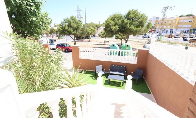 Venta - Villa -
Orihuela Costa - Las Filipinas