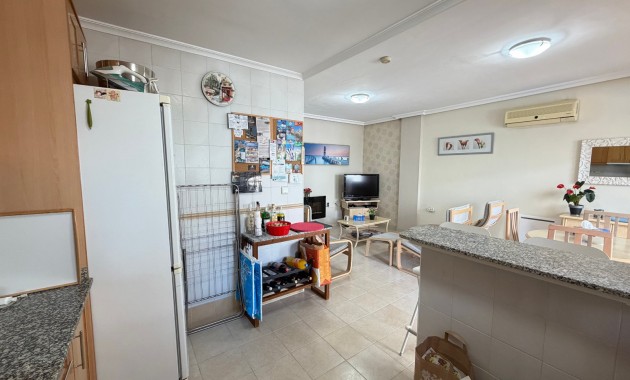 Venta - Apartamento / piso -
Jacarilla
