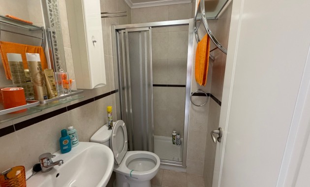 Venta - Apartamento / piso -
Jacarilla