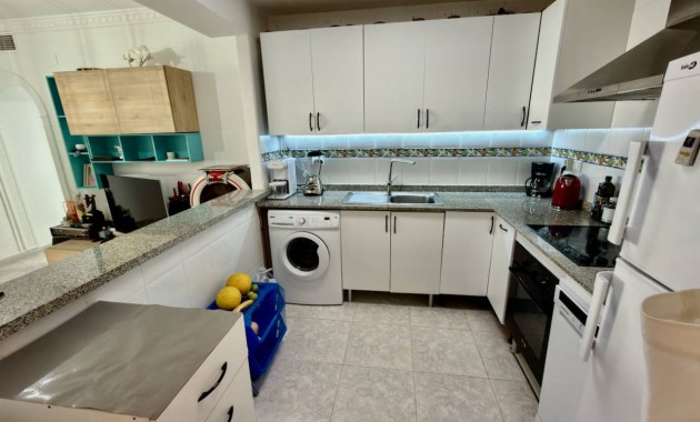 Herverkoop - Appartement / flat -
Algorfa