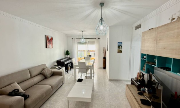 Herverkoop - Appartement / flat -
Algorfa