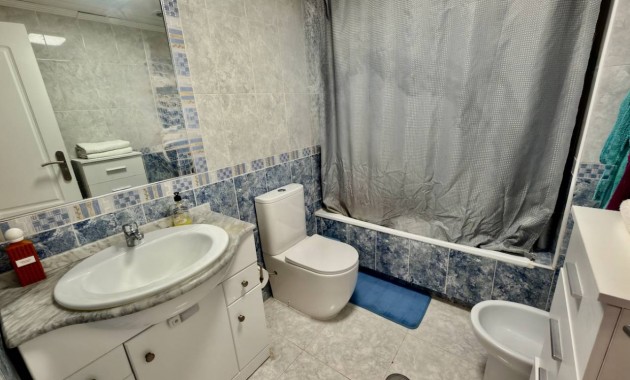 Herverkoop - Appartement / flat -
Algorfa