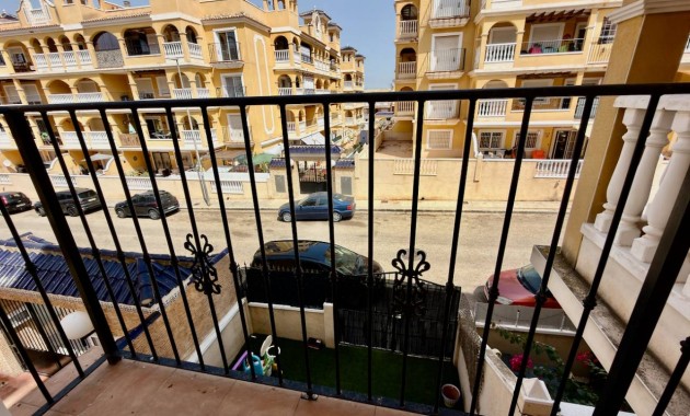 Herverkoop - Appartement / flat -
Algorfa