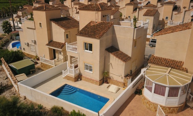 Venta - Detached Villa -
San Miguel de Salinas - Lake View Mansions