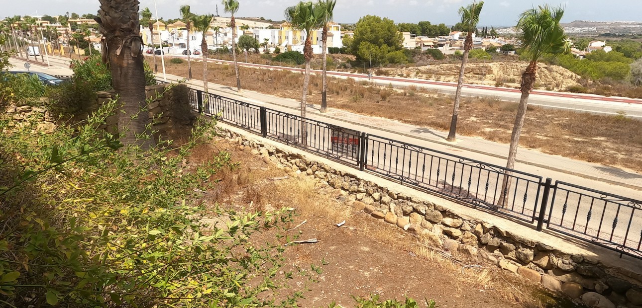 Venta - Apartamento / piso -
Algorfa - La Finca Golf Resort