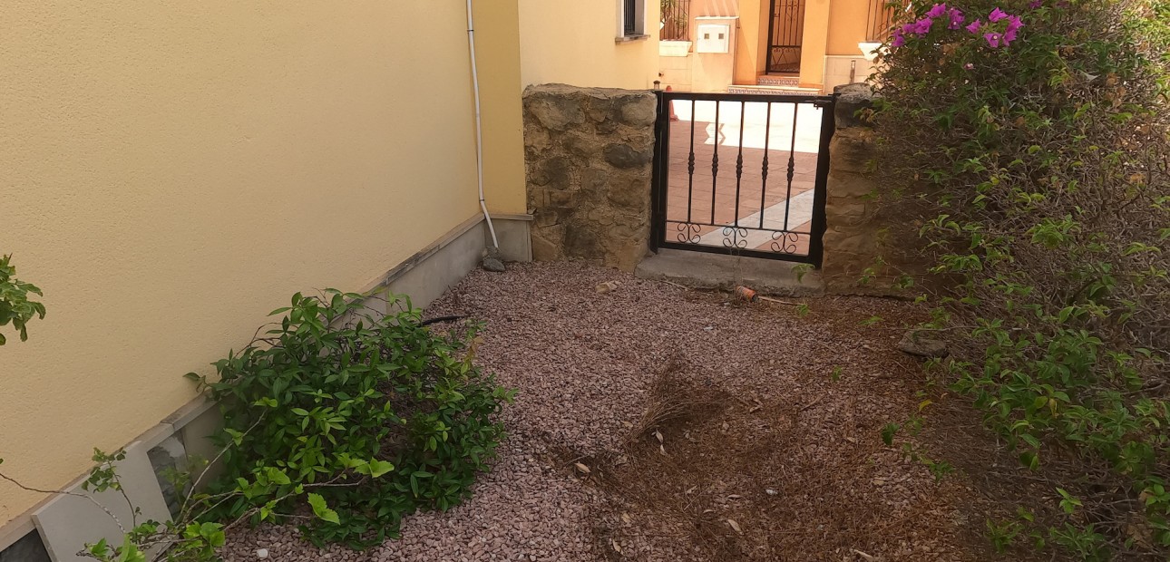 Venta - Apartamento / piso -
Algorfa - La Finca Golf Resort