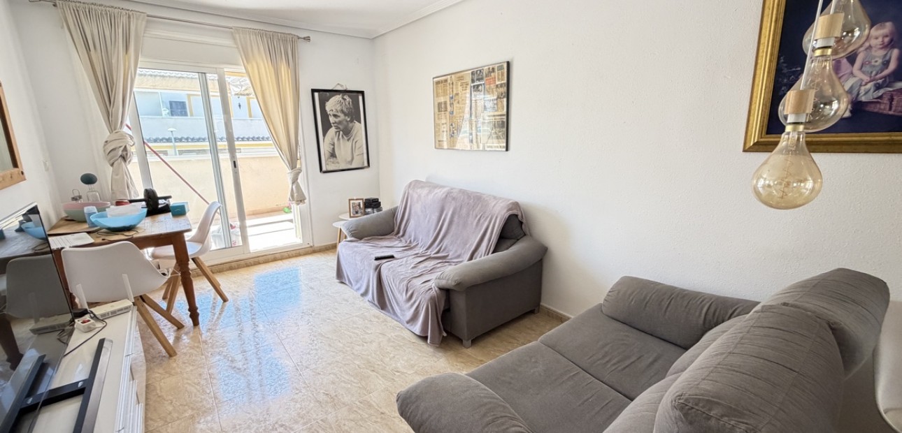 Venta - Apartamento / piso -
San Miguel de Salinas - San Miguel - Town