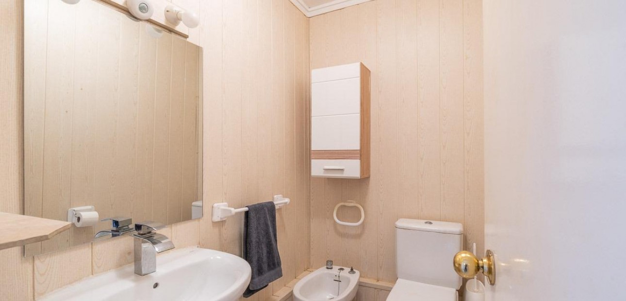 Venta - Apartamento / piso -
Orihuela Costa - Rocio del Mar