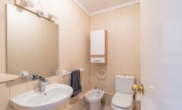 Venta - Apartamento / piso -
Orihuela Costa - Rocio del Mar