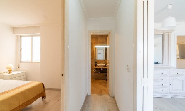 Venta - Apartamento / piso -
Orihuela Costa - Rocio del Mar