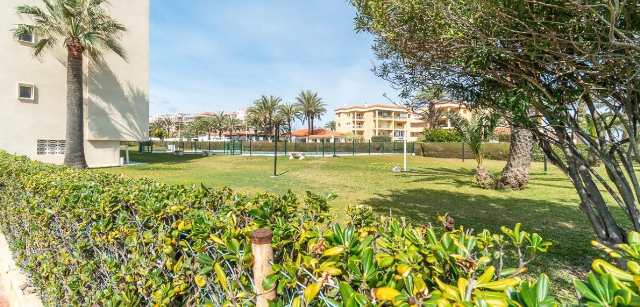 Venta - Apartamento / piso -
Orihuela Costa - Rocio del Mar
