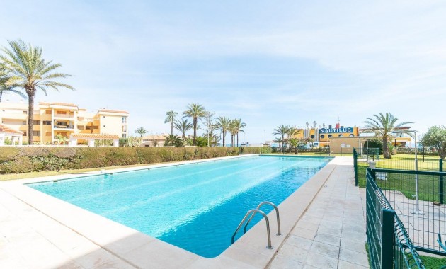 Venta - Apartamento / piso -
Orihuela Costa - Rocio del Mar