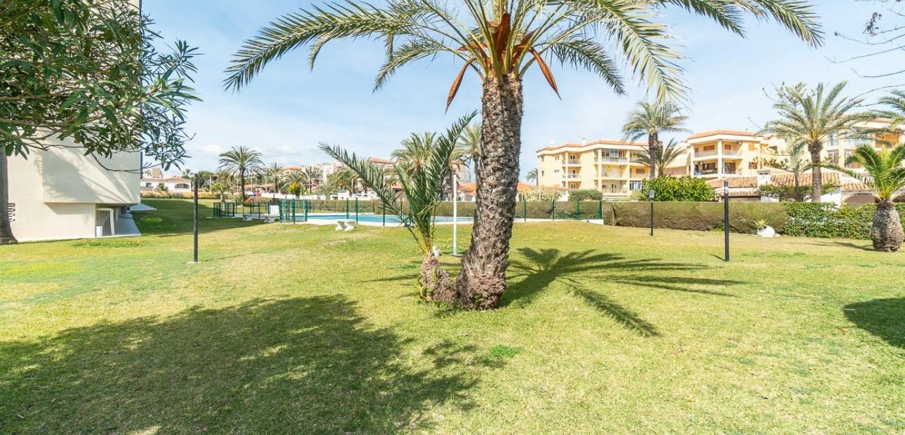 Venta - Apartamento / piso -
Orihuela Costa - Rocio del Mar