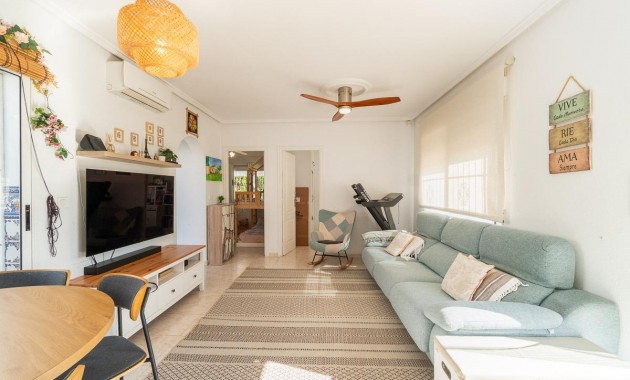 Venta - Villa -
Orihuela Costa - Punta Prima
