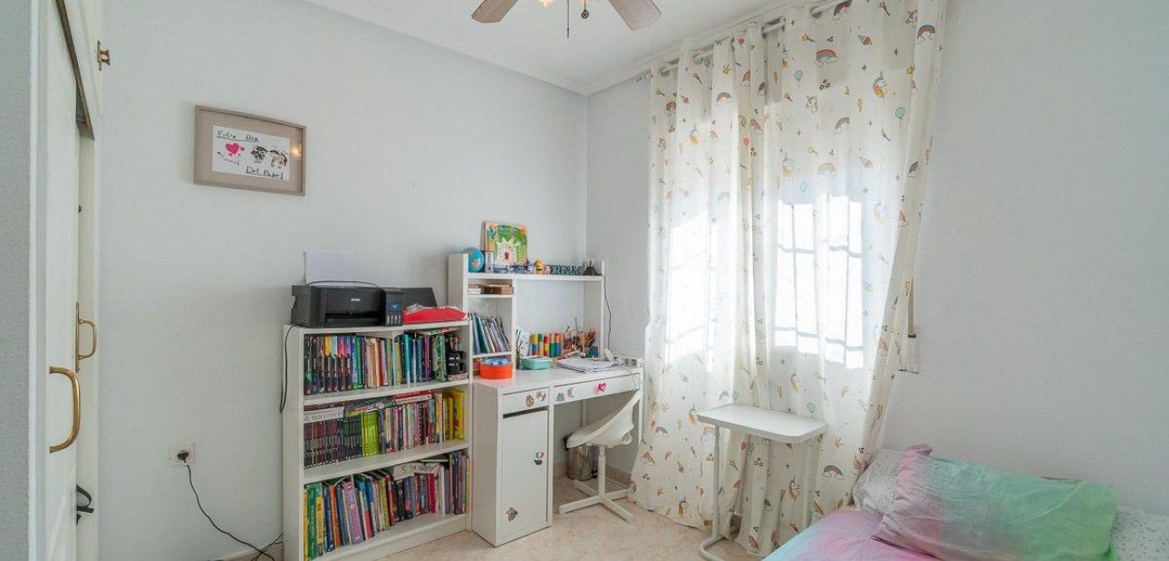 Venta - Villa -
Orihuela Costa - Punta Prima