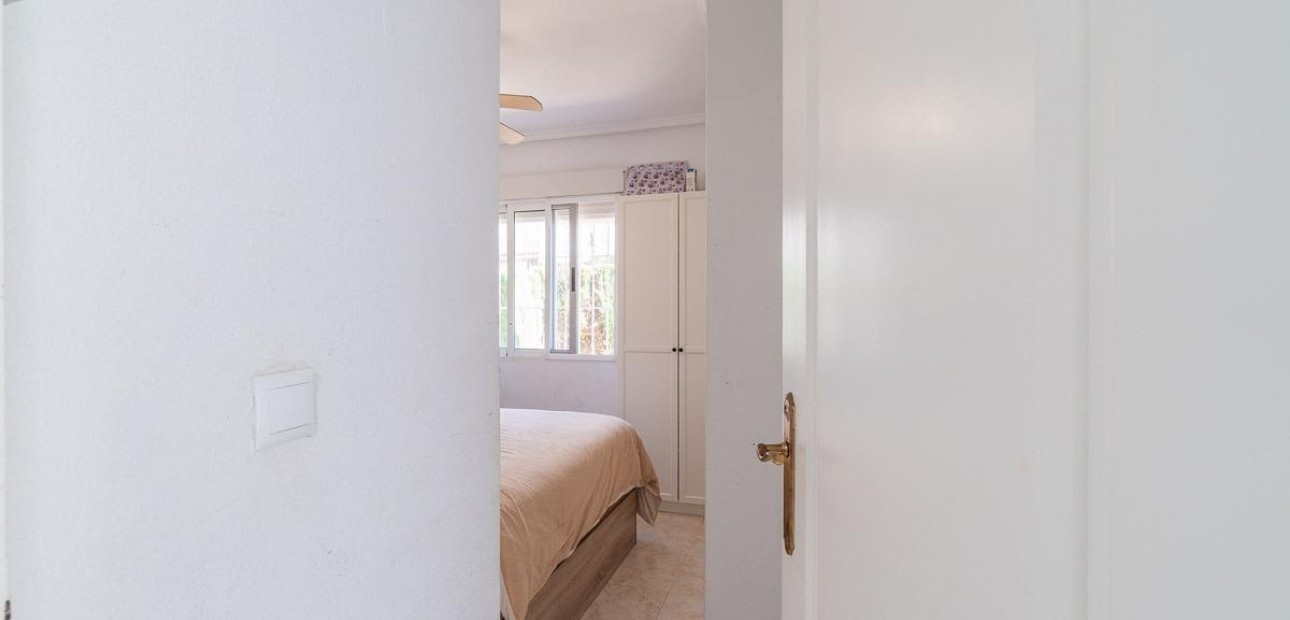 Venta - Villa -
Orihuela Costa - Punta Prima
