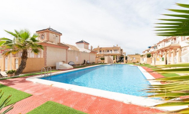 Venta - Villa -
Orihuela Costa - Punta Prima