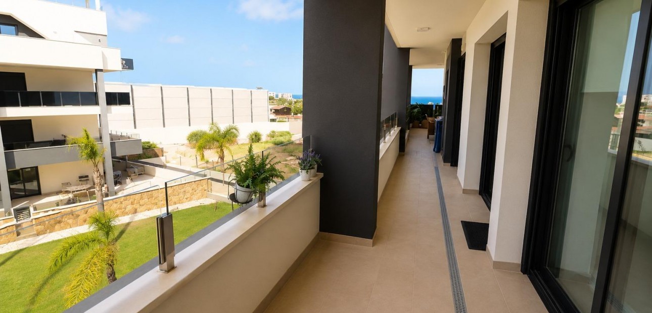 Venta - Apartamento / piso -
Orihuela Costa - Punta Prima