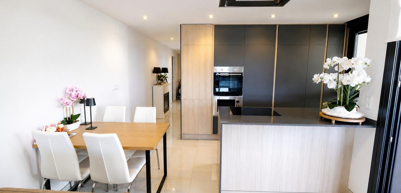 Venta - Apartamento / piso -
Orihuela Costa - Punta Prima