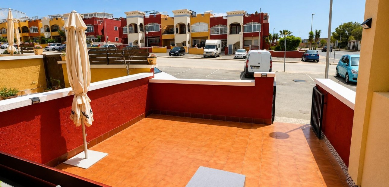 Venta - Bungalow -
Orihuela Costa - Los Altos