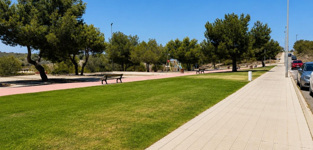 Venta - Bungalow -
Orihuela Costa - Los Altos