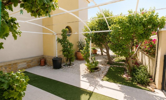 Venta - Apartamento / piso -
Orihuela Costa - Lomas de Cabo Roig