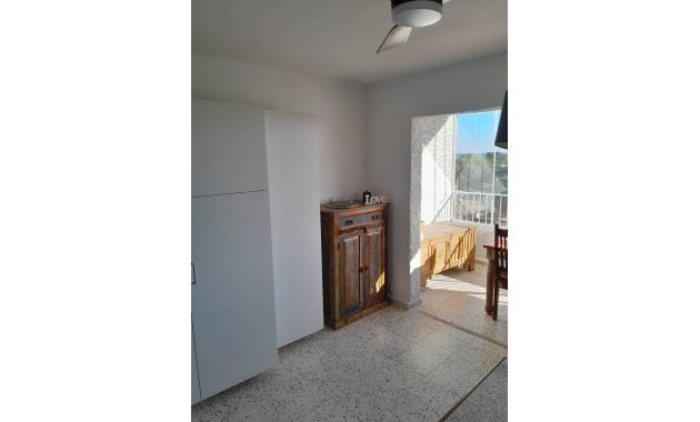 Venta - Apartamento / piso -
Guardamar del Segura - Urbanizaciones