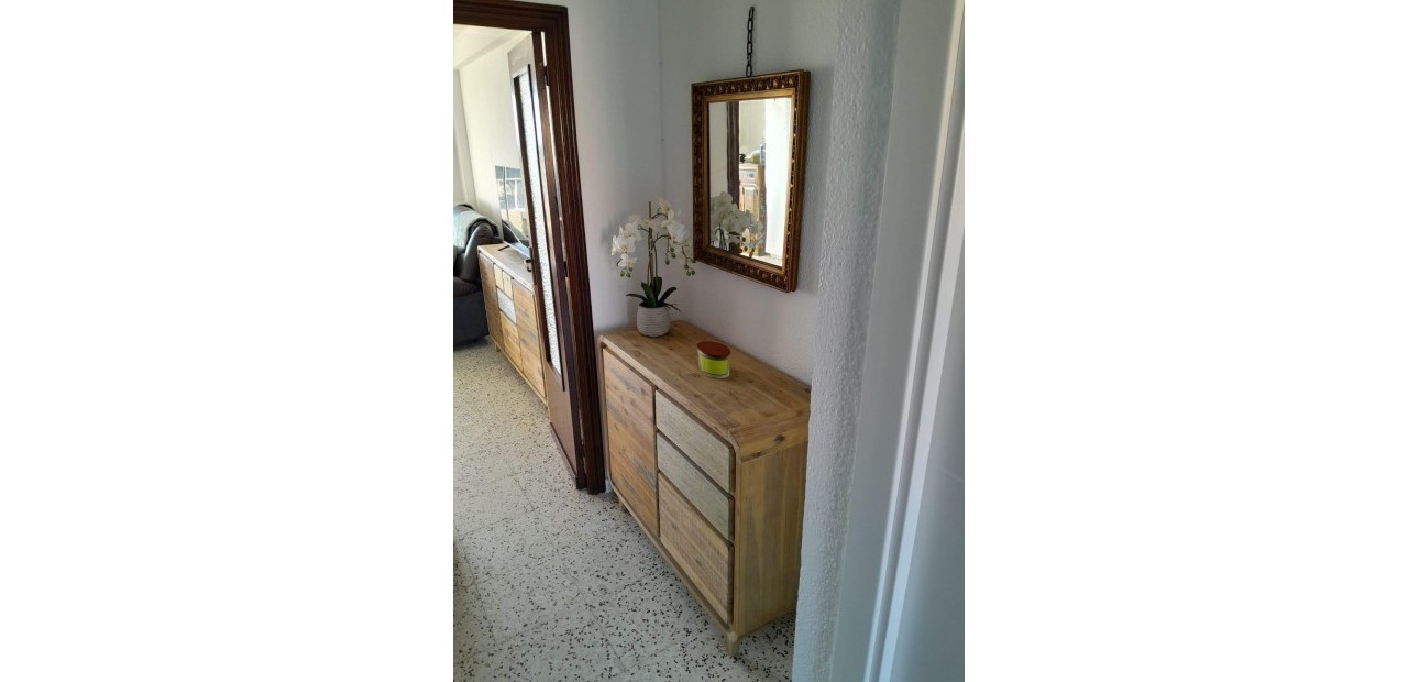 Venta - Apartamento / piso -
Guardamar del Segura - Urbanizaciones