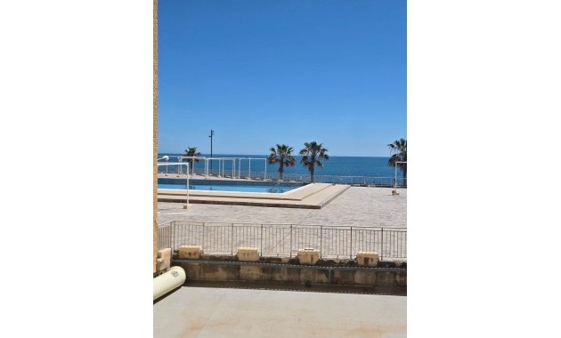 Venta - Apartamento / piso -
Torrevieja - Playa del cura
