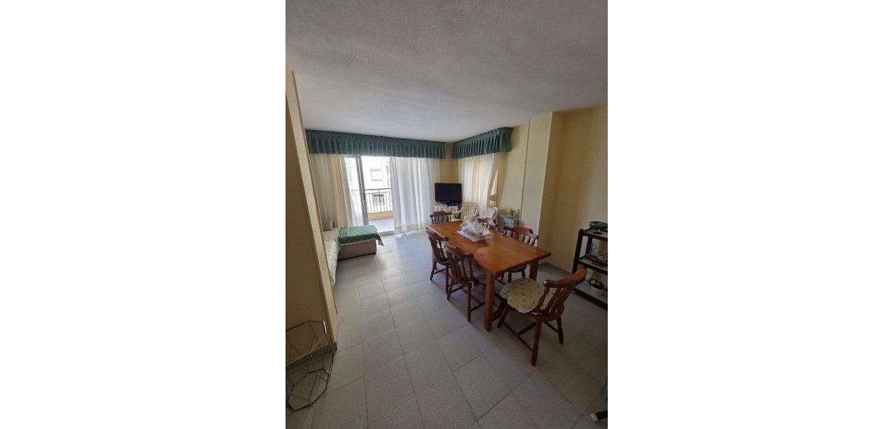 Venta - Apartamento / piso -
Torrevieja - Playa del cura