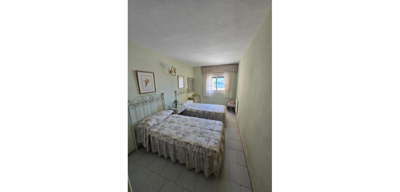 Venta - Apartamento / piso -
Torrevieja - Playa del cura