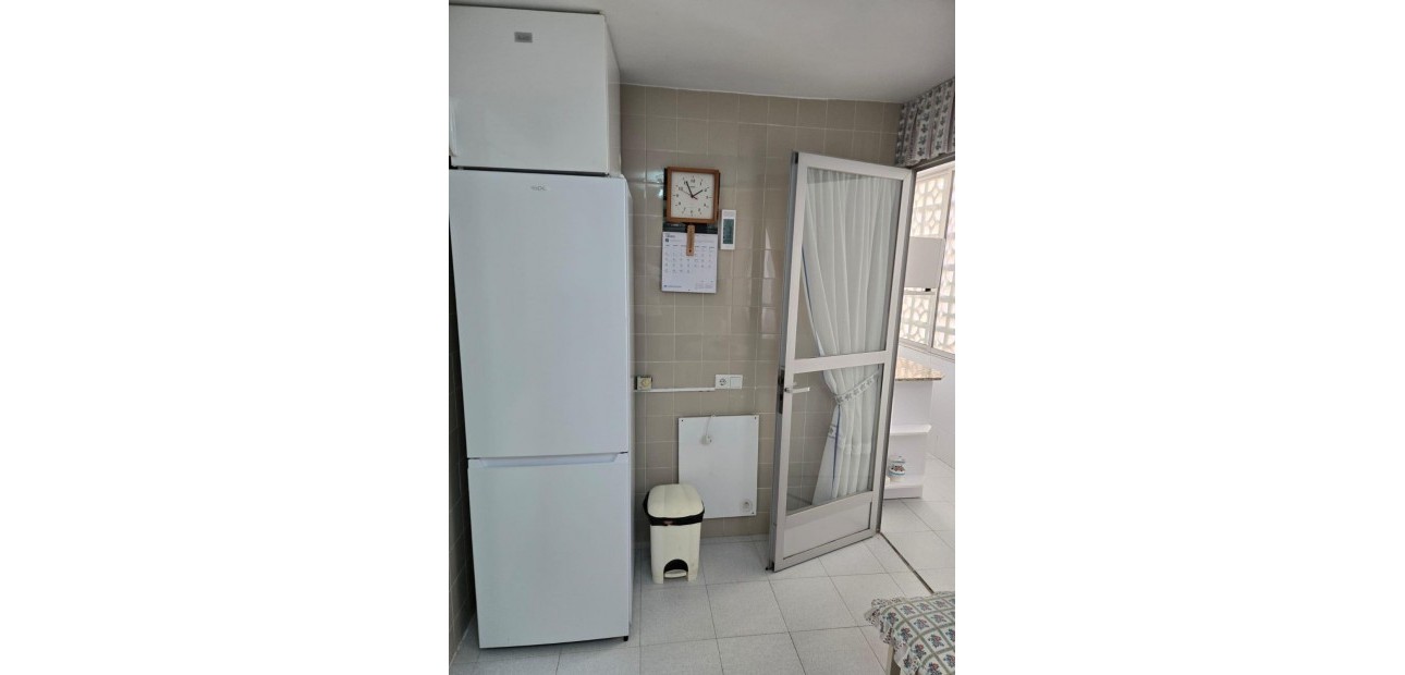 Venta - Apartamento / piso -
Torrevieja - Playa del cura