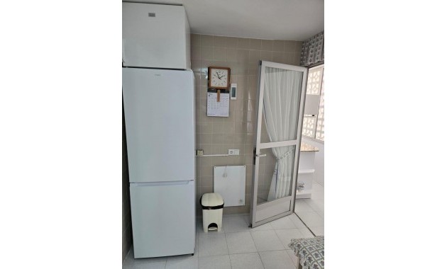 Venta - Apartamento / piso -
Torrevieja - Playa del cura