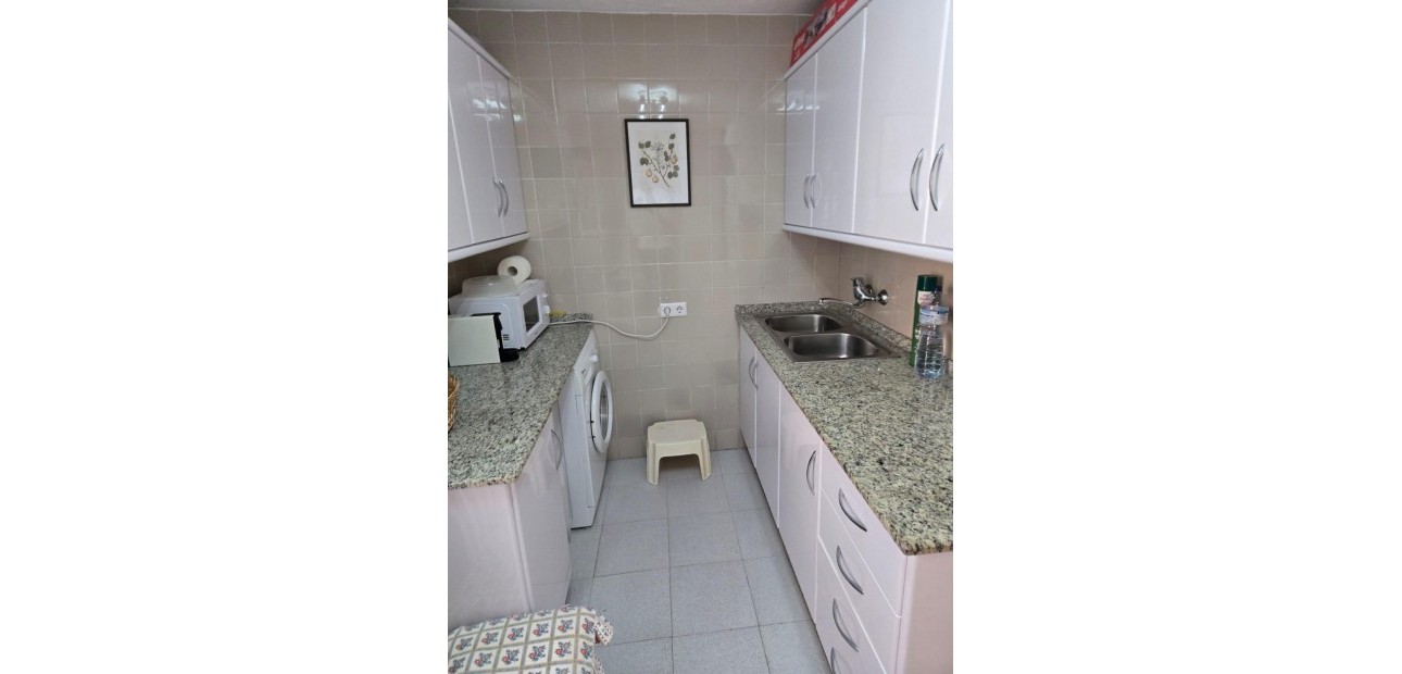 Venta - Apartamento / piso -
Torrevieja - Playa del cura