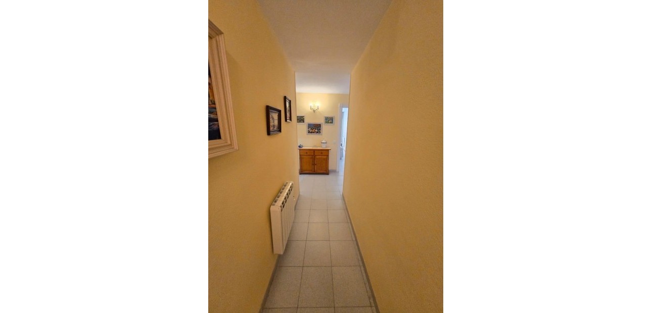 Venta - Apartamento / piso -
Torrevieja - Playa del cura