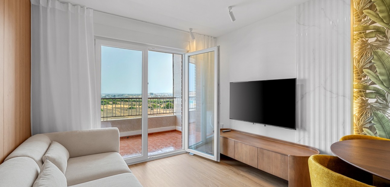 Venta - Apartamento / piso -
Torrevieja - Rocio del Mar