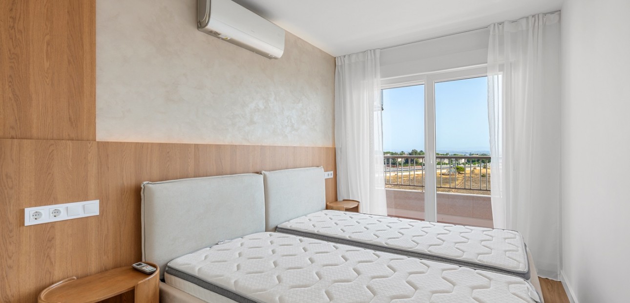 Venta - Apartamento / piso -
Torrevieja - Rocio del Mar