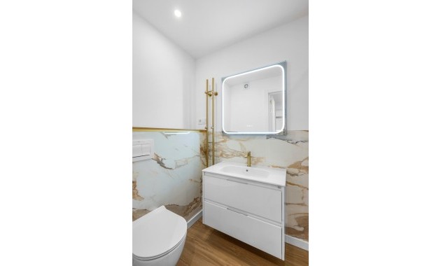 Venta - Apartamento / piso -
Torrevieja - Rocio del Mar
