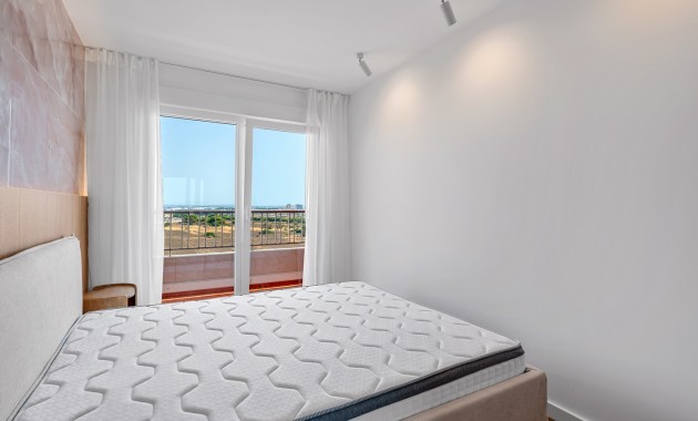 Venta - Apartamento / piso -
Torrevieja - Rocio del Mar