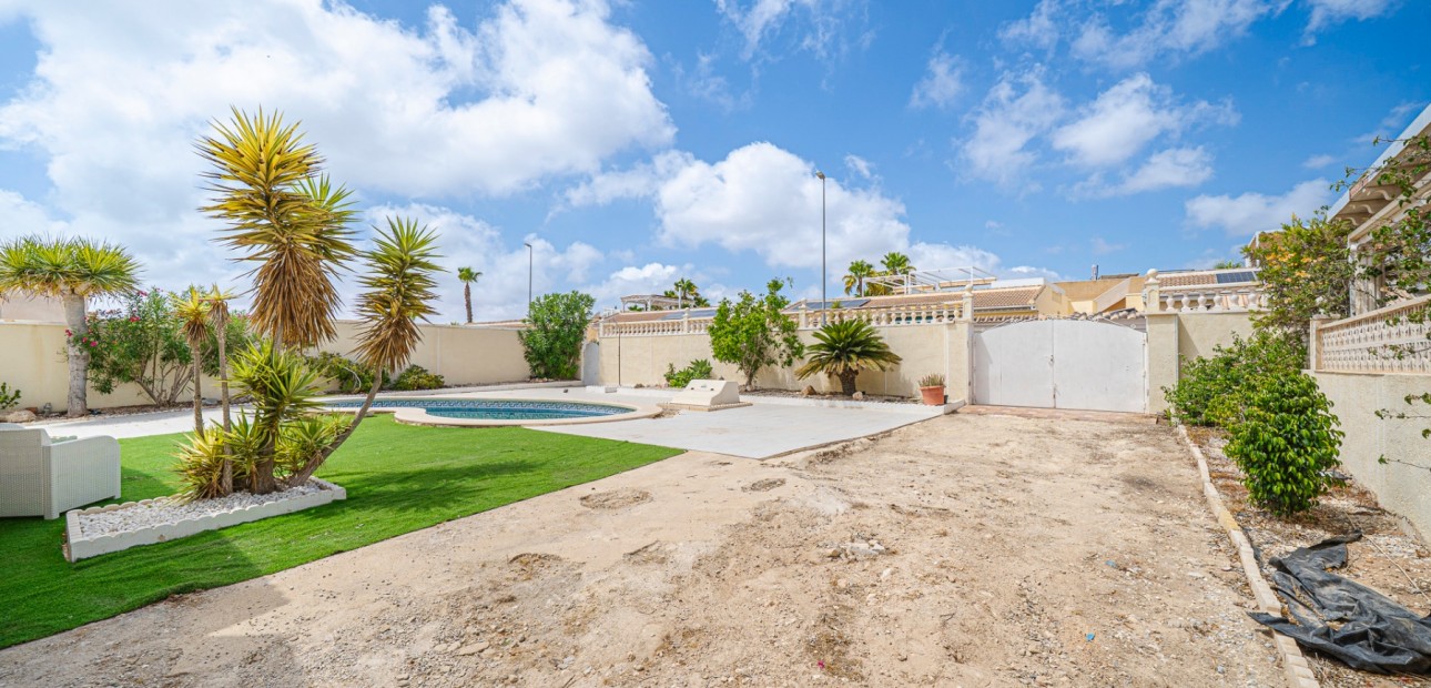 Venta - Detached Villa -
Ciudad Quesada - La Fiesta