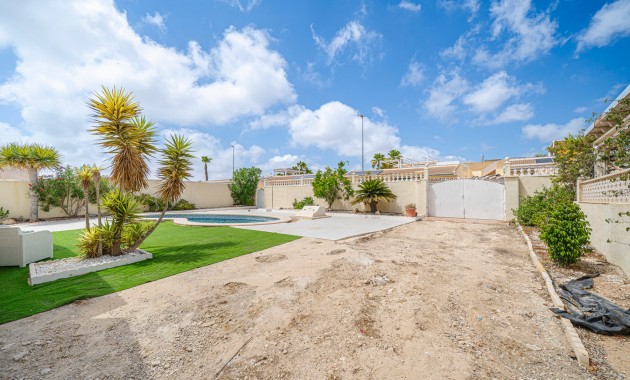 Venta - Detached Villa -
Ciudad Quesada - La Fiesta