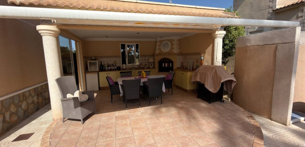 Venta - Villa -
Ciudad Quesada - Dona Pepa